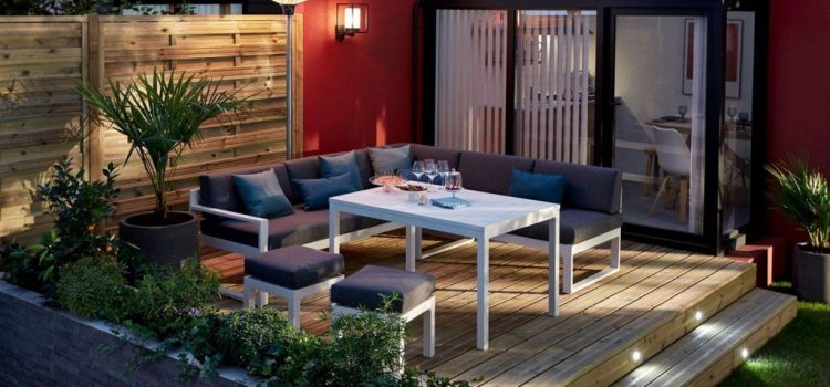 7 Easy Ways to Enjoy the Outdoor Space in your New Home